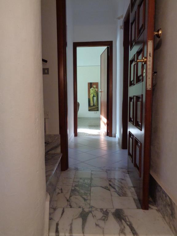 Casa Luigi Sergio - Affitto Breve Apartment Santo Stefano di Camastra Ruang foto